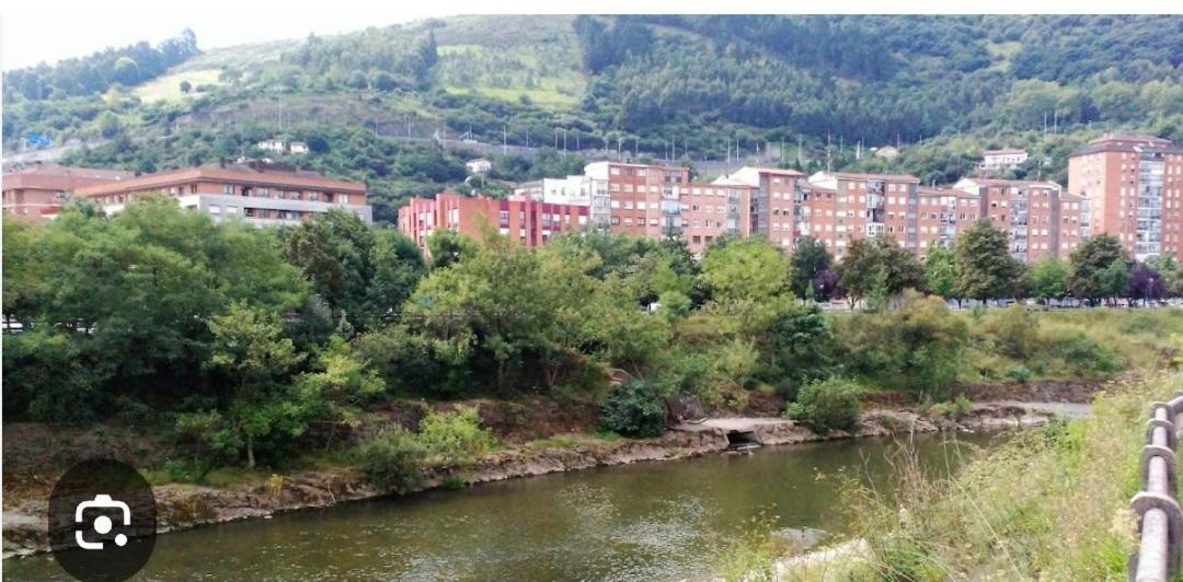Bonito Apartamento En Zamakola Бильбао Экстерьер фото